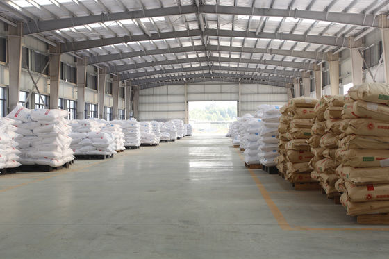700-900kg/M3 아미노 몰딩 플라스틱 C3H6N6 백색 결정 분말