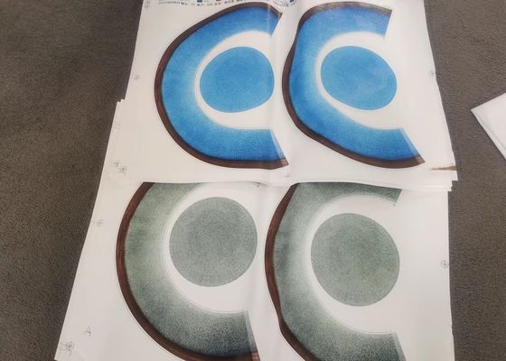 논문을 출력하는 GF 멜라민 코트지 열차단 멜라민