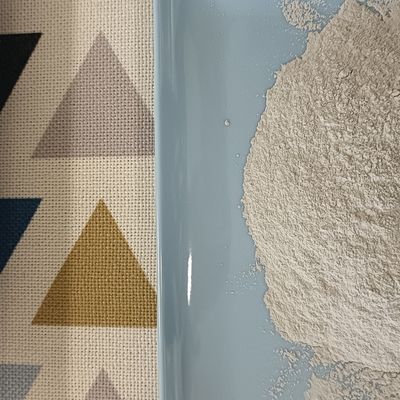 기어 오르는 중간 MDF 멜라민은 99.85% 순도 700-900kg/M3을 가루로 만듭니다