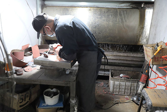 OEM 다중 공동 멜라민 식기류 곰팡이는 자기 압축 거푸집을 모방했습니다