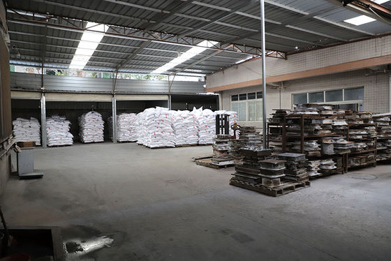 식기류 1.573g/m3을 위한 분유를 본뜨는 식품 등급 트리폴리시안아미드 멜라민