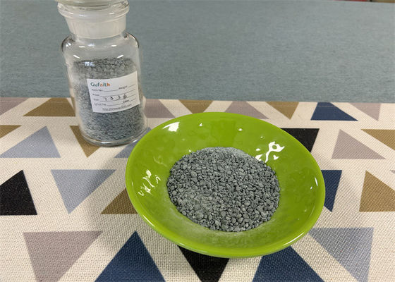 제품 백색 파우더를 닦기 위해 문양 붙임 원 종이에 가루에 글레이즈를 바르는 멜라민