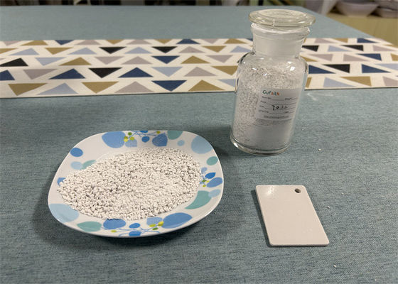 흰색 분말 메라민 99.8 C3h6n6 폼 덩어리